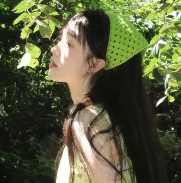 剧场前